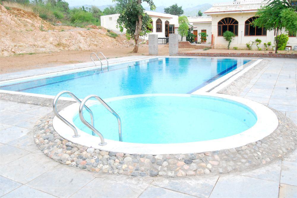 Chandra Hill Resort 拉那克普 外观 照片